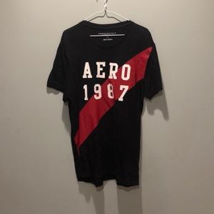 Men’s black graphic tee